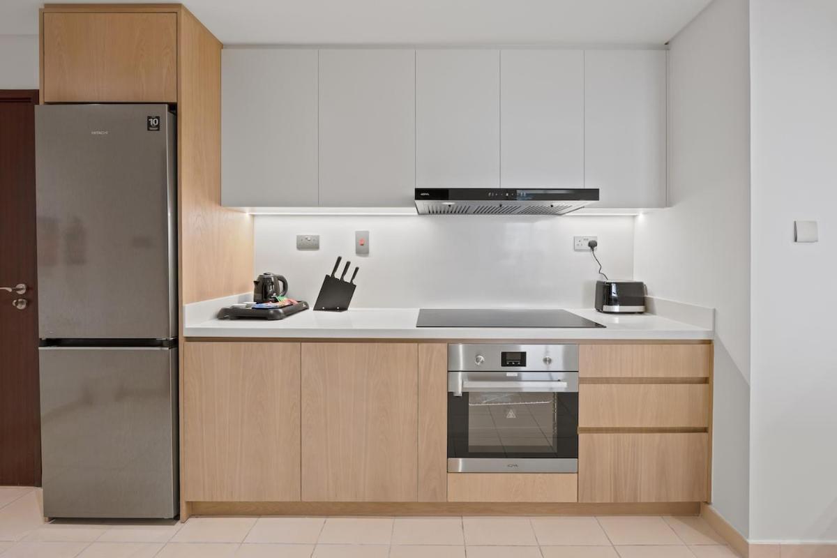 Luxury 2br In Jbr, Full Sea And Eye View Dubai