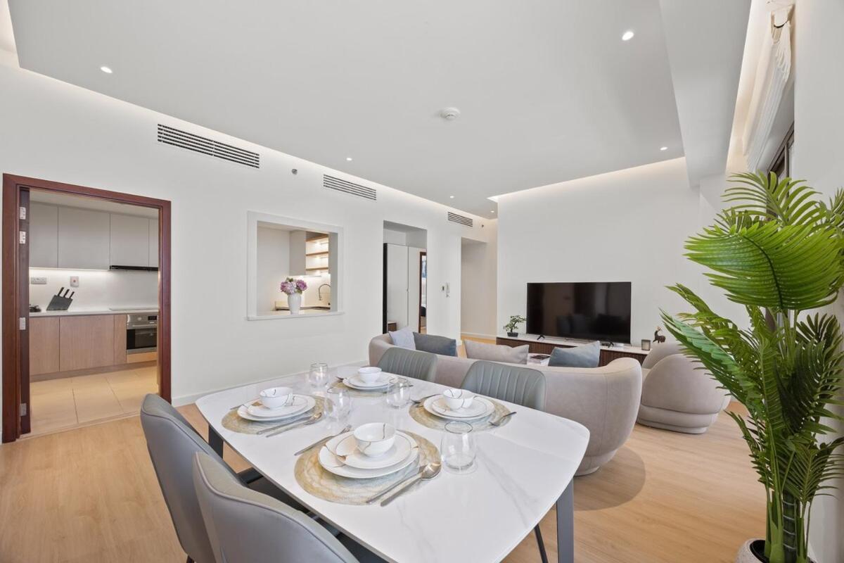 Luxury 2br In Jbr, Full Sea And Eye View Apartment *