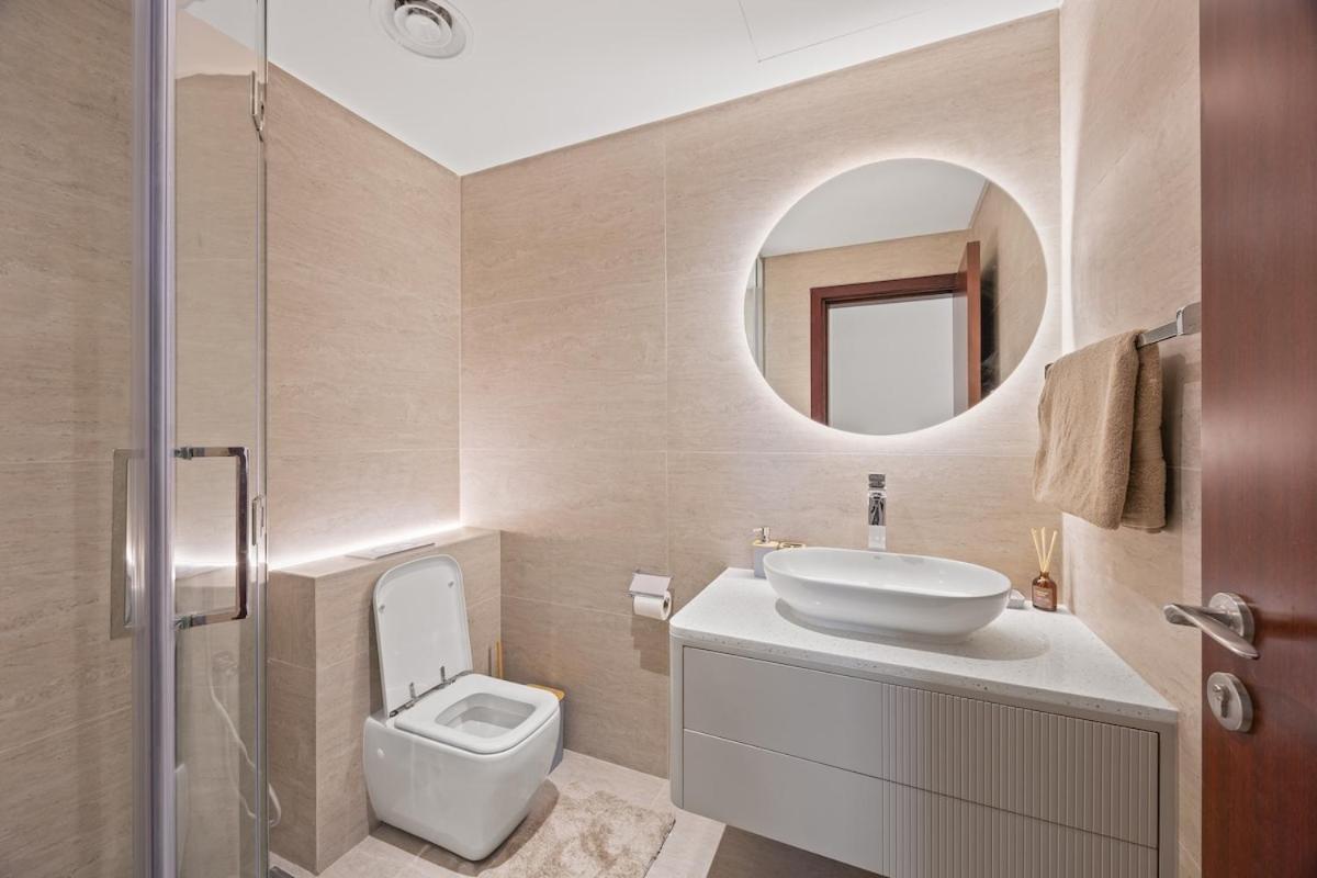 Luxury 2br In Jbr, Full Sea And Eye View Dubai